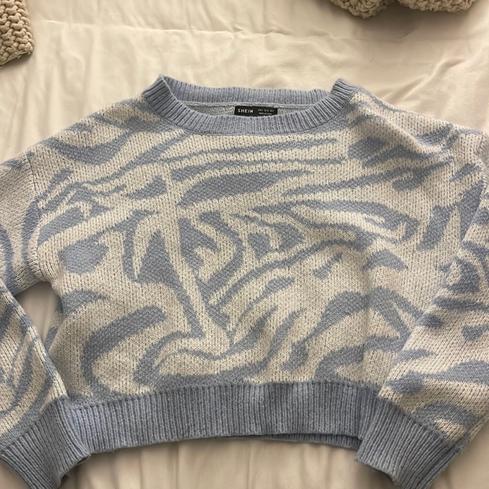 NWOT SHEIN sweater